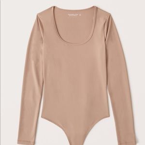 NWT A&F Medium-Tan LS Seamless Bodysuit - Small
